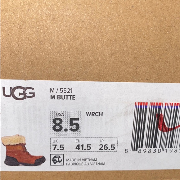 UGG BUTTE - Picture 6 of 6